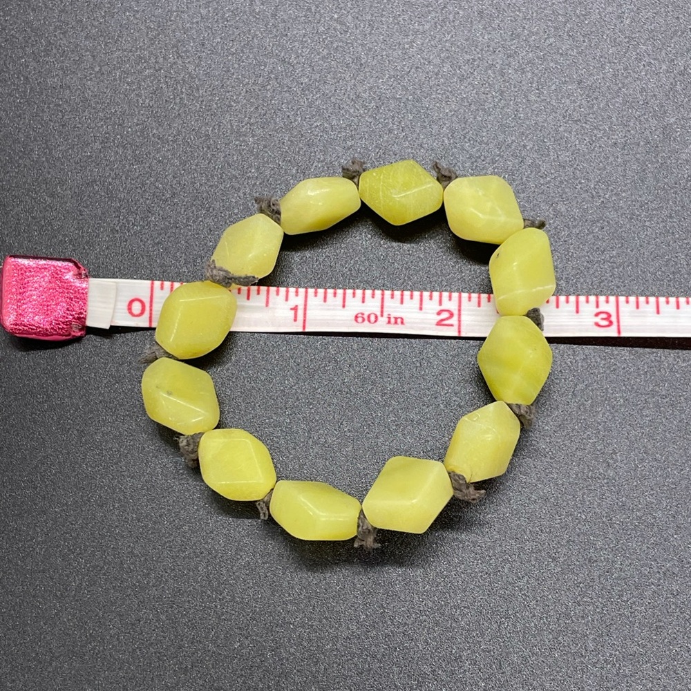 Green stone bracelet ✨
